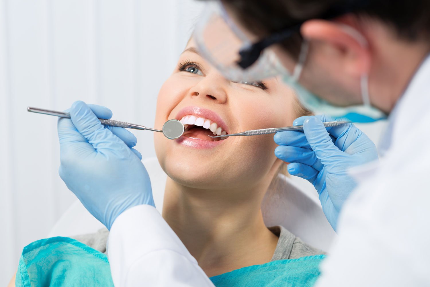 When Is The Right Time For Dental Implant Services?