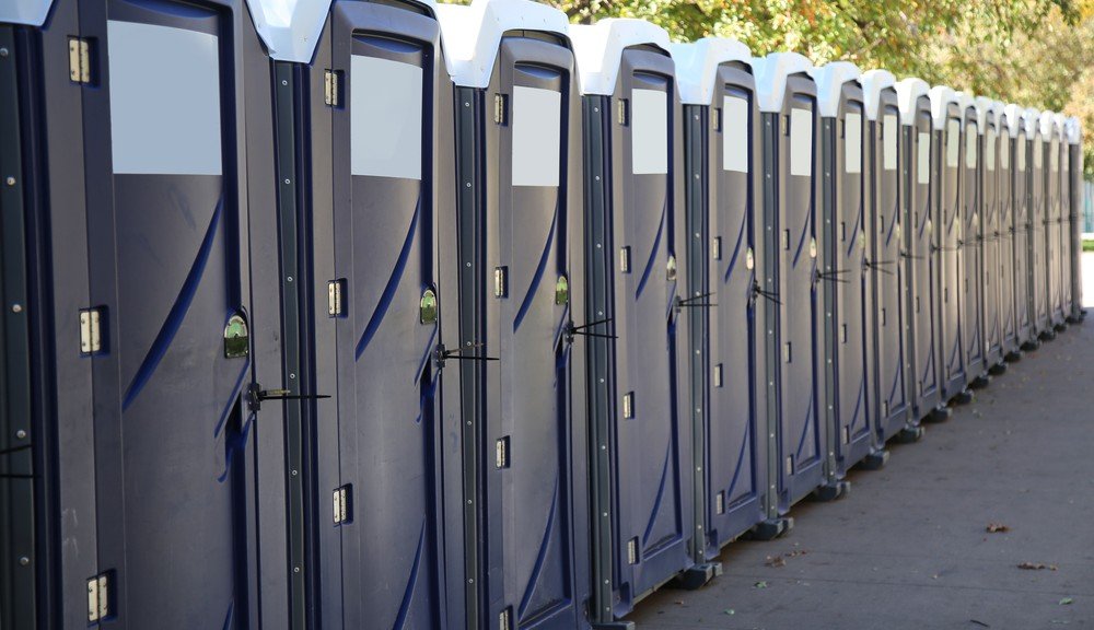 Common Mistakes To Avoid For The Portable Toilets In Giant Events
