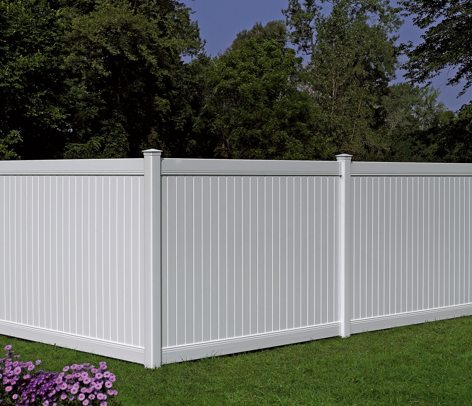 The Longevity of PVC Fencing: How it withstands The Test of Time