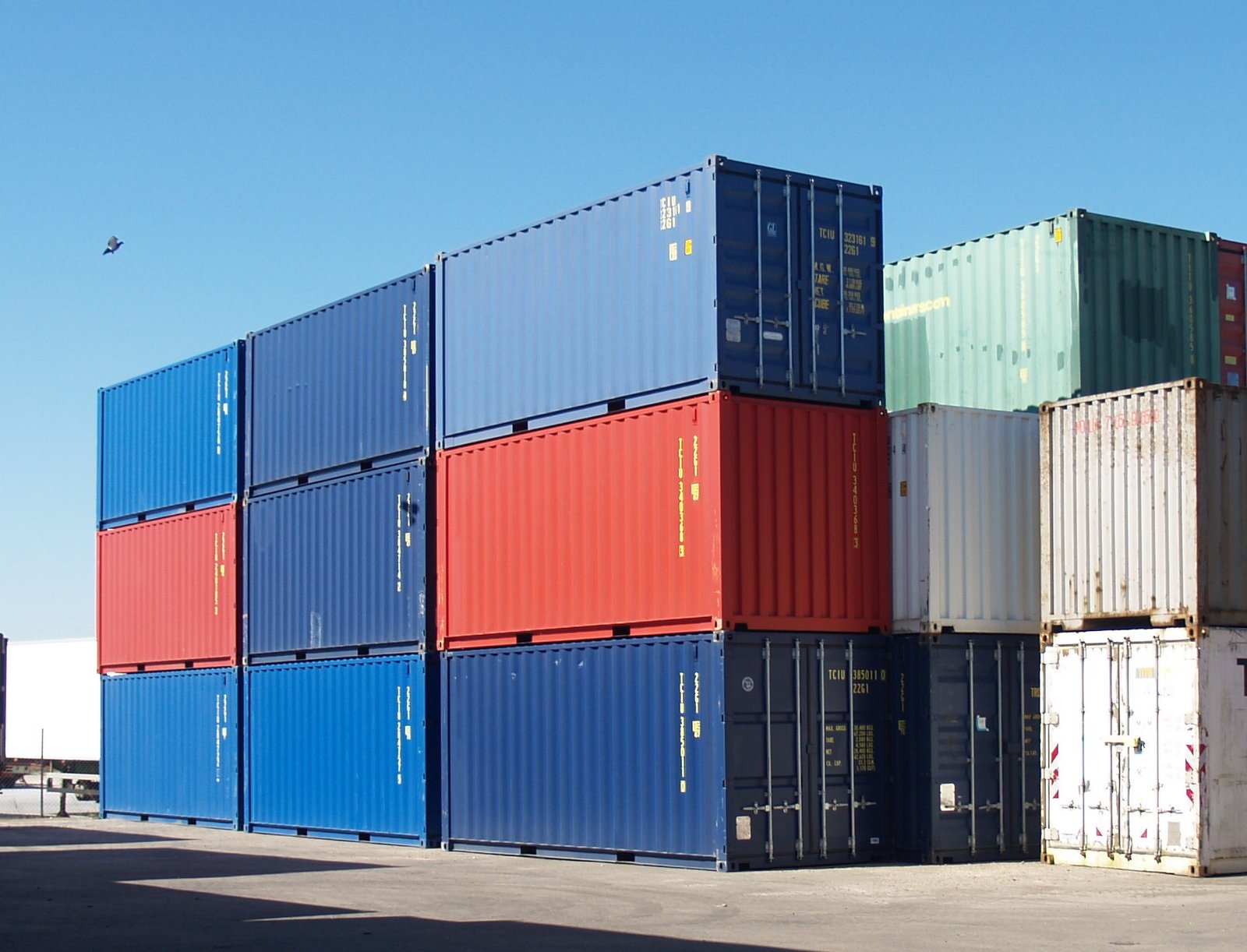 What Makes Small Shipping Containers for Sale a Smart Investment Choice?